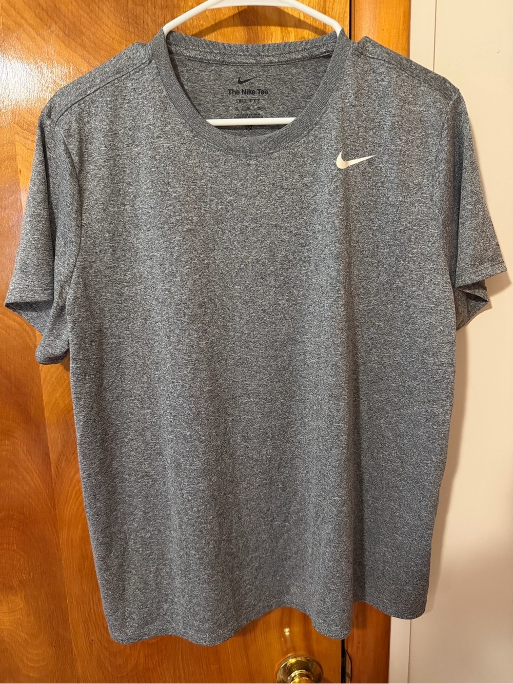 Nike women’s workout shirt size XL